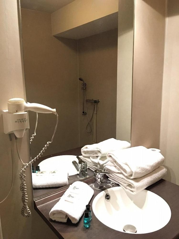 ซิตี้ เรสซิเดนซ์ อิฟรี Aparthotel อีวรี-ซูร์-แซ็น ภายนอก รูปภาพ