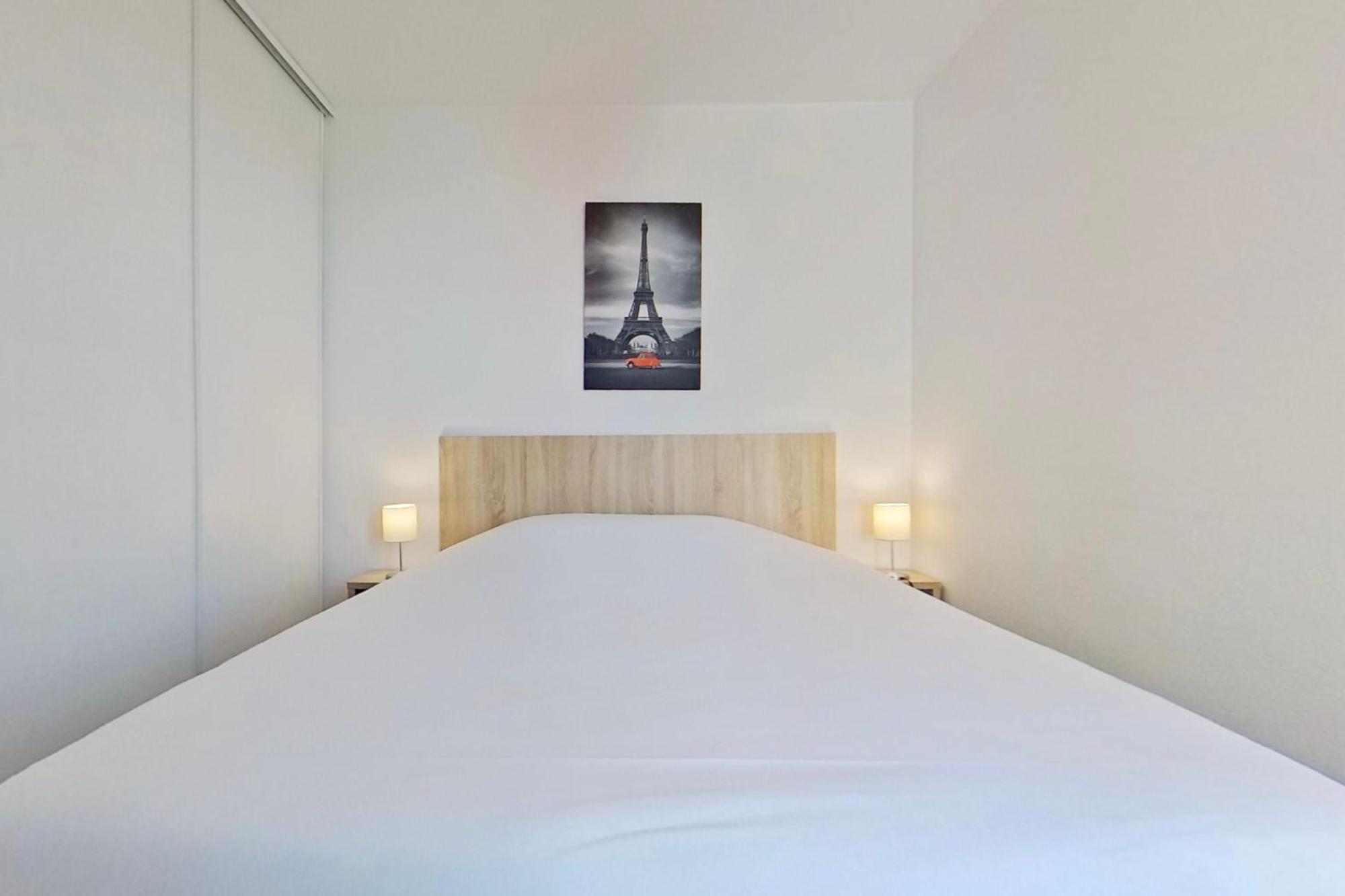 ซิตี้ เรสซิเดนซ์ อิฟรี Aparthotel อีวรี-ซูร์-แซ็น ภายนอก รูปภาพ