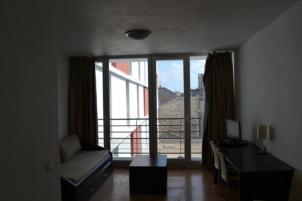 ซิตี้ เรสซิเดนซ์ อิฟรี Aparthotel อีวรี-ซูร์-แซ็น ภายนอก รูปภาพ